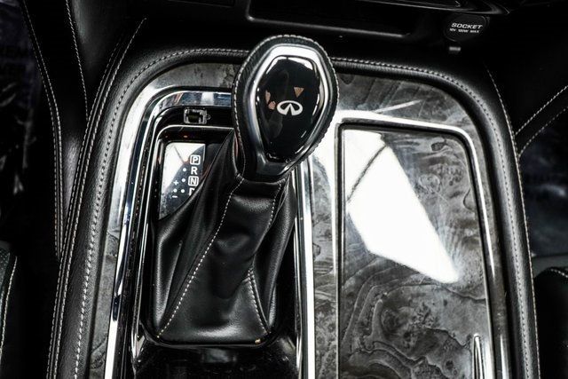 2020 Infiniti QX80 Luxe photo 14