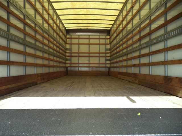 2020 International MV607 26ft Dry Freight Box Truck Moving Truck With Liftgate - 22953501 - 26