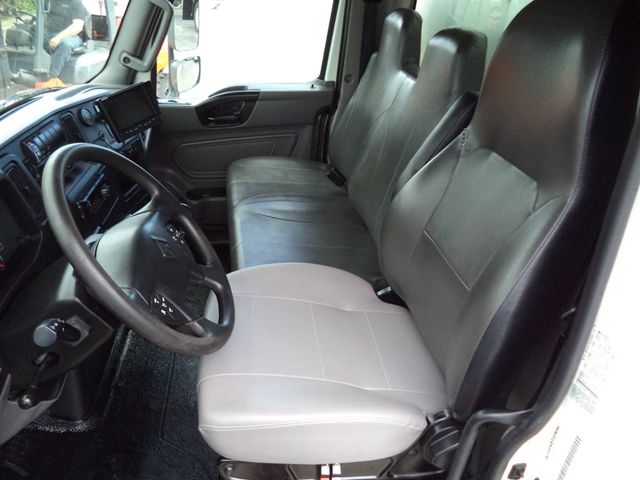 2020 International MV607 26ft Dry Freight Box Truck Moving Truck With Liftgate - 22953501 - 34