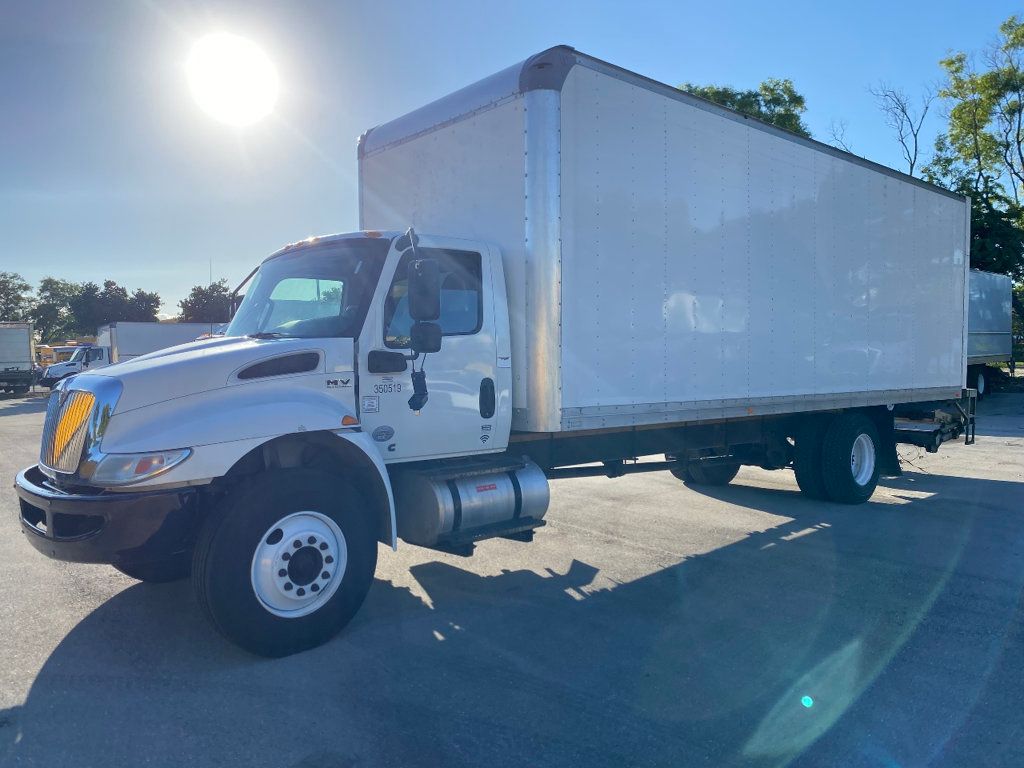 2020 International MV607 26ft Dry Freight Box Truck Moving Truck With Liftgate - 22975928 - 4