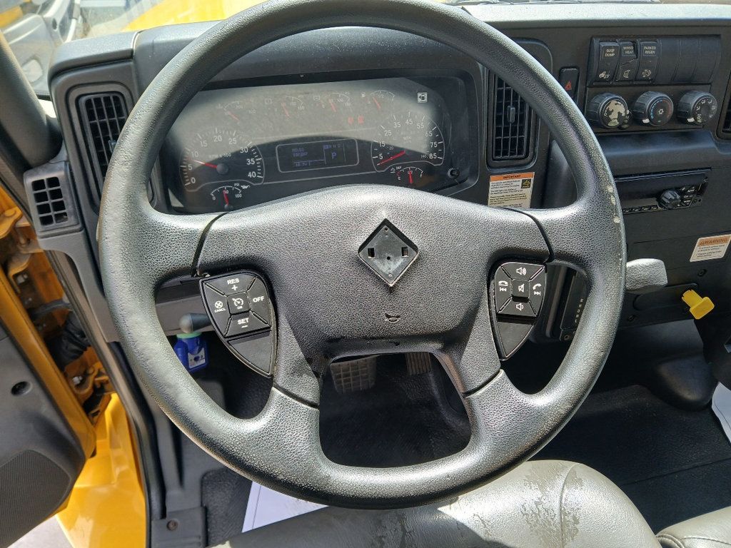 2020 International MV607 26ft Dry Freight Moving Box Truck w/ Tuck Under Liftgat - 22975941 - 11