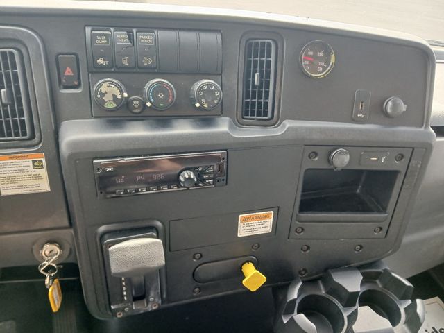 2020 International MV607 26ft Dry Freight Moving Box Truck w/ Tuck Under Liftgat - 22975941 - 12