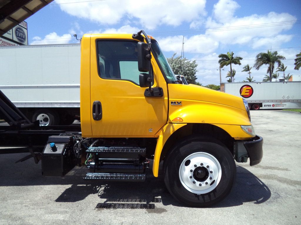2020 International MV607 w/ 16ft Chipper Dump Truck & New Hydraulics, PTO, Hoist - 23016306 - 19