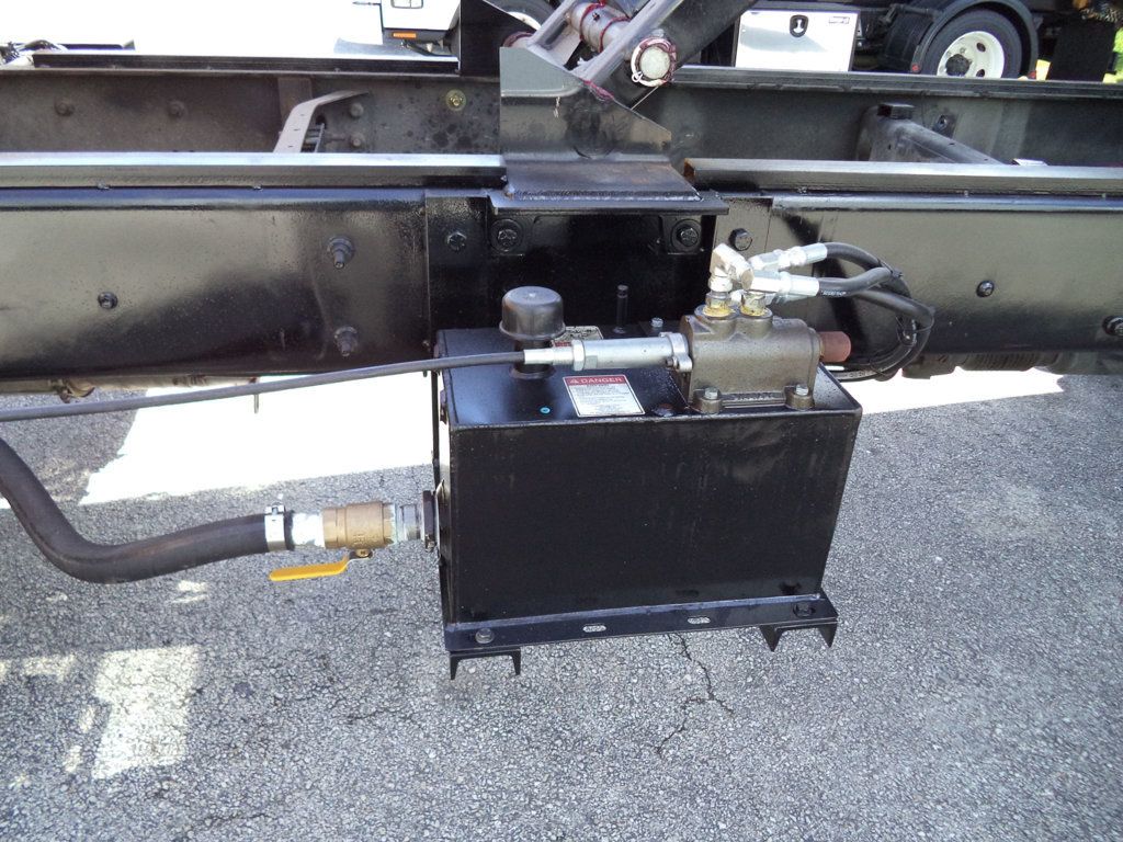 2020 International MV607 w/ 16ft Chipper Dump Truck & New Hydraulics, PTO, Hoist - 23016306 - 28