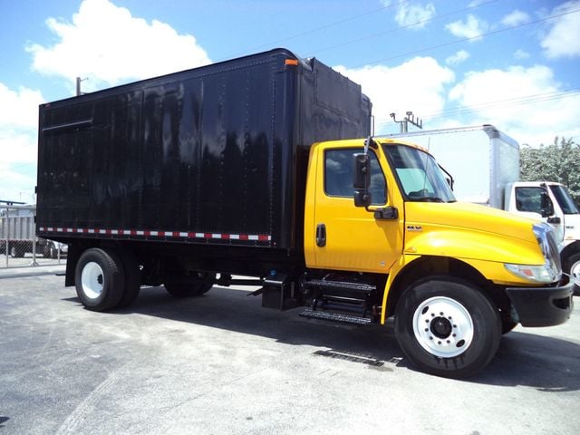 2020 International MV607 w/ 16ft Chipper Dump Truck & New Hydraulics, PTO, Hoist - 23016306 - 5