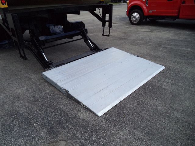 2020 International MV607 w/ 26ft Dry Freight Moving Box Truck w/ Lift Gate - 22993490 - 26