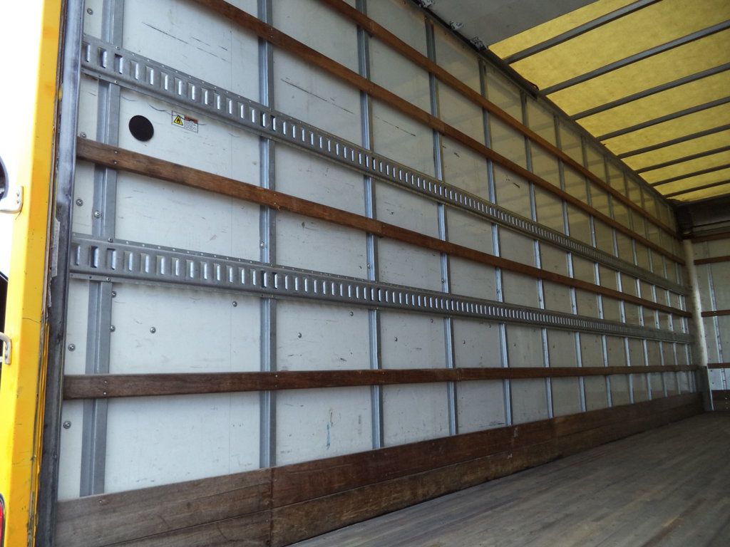 2020 International MV607 w/ 26ft Dry Freight Moving Box Truck w/ Lift Gate - 22993490 - 29