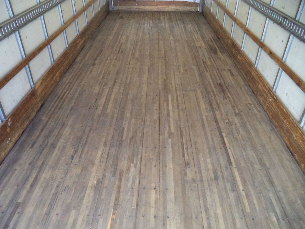 2020 International MV607 w/ 26ft Dry Freight Moving Box Truck w/ Lift Gate - 22993490 - 32