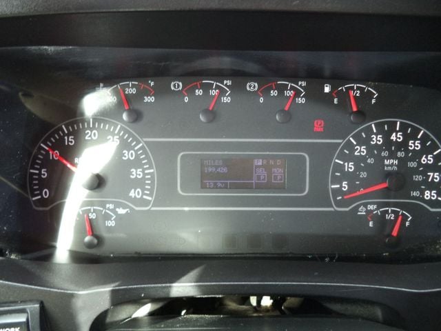 2020 International MV607 w/ 26ft Dry Freight Moving Box Truck w/ Lift Gate - 22993490 - 41