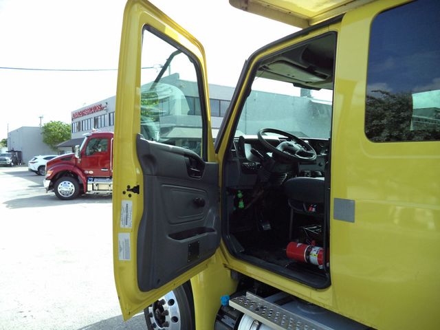 2020 International MV607 Extended Cab w/ 29ft Dry Freight Moving Box Truck w/ Ramp - 23012993 - 56