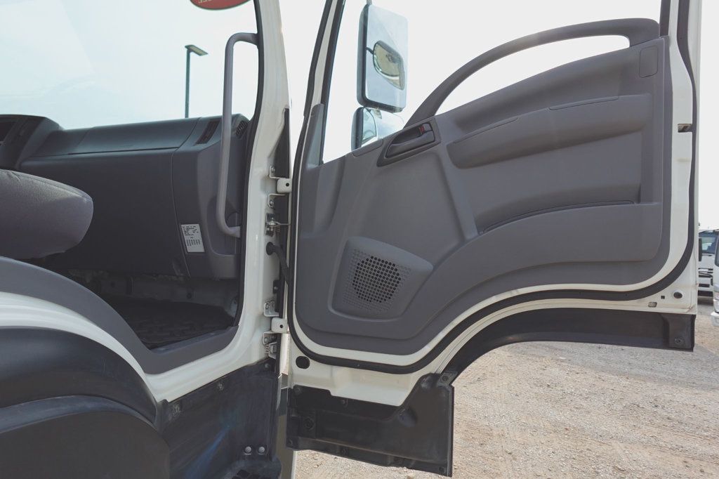 2020 Isuzu FTR (26ft Box with ICC Bumper) - 22595540 - 18