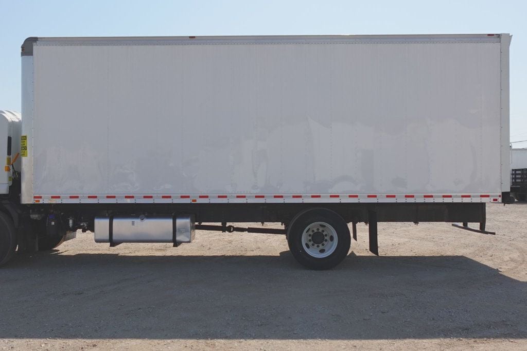 2020 Isuzu FTR (26ft Box with ICC Bumper) - 22627346 - 4