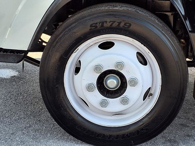 2020 Isuzu NPR 16' Box Truck w/Liftgate - 22950931 - 43