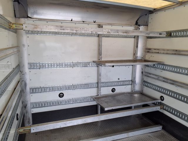 2020 Isuzu NPR 16' Box Truck w/Liftgate - 22981606 - 21