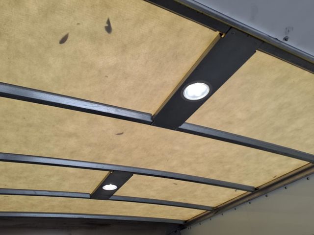 2020 Isuzu NPR 16' Box Truck w/Liftgate - 22981606 - 23