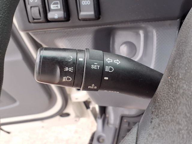 2020 Isuzu NPR 16' Box Truck w/Liftgate - 22981606 - 32