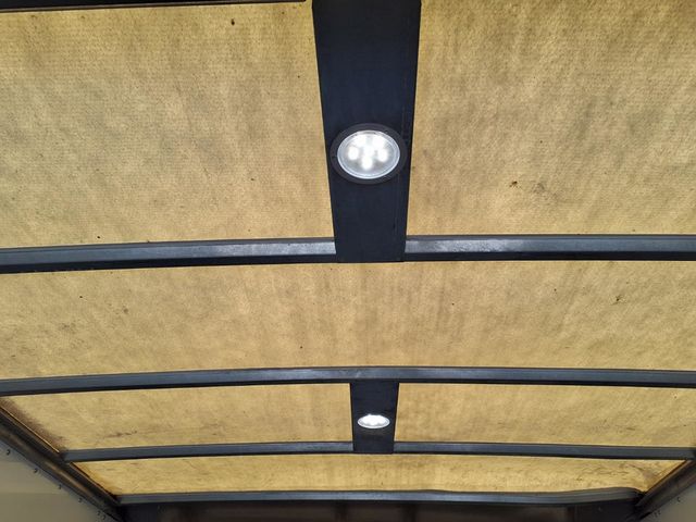 2020 Isuzu NPR 16' Box Truck w/Liftgate - 23032863 - 23