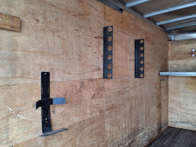 2020 Isuzu NPR 16' Enclosed Landscape Dovetail - 23062371 - 17