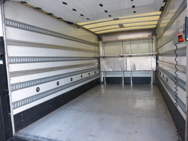 2020 Isuzu NPR HD 6.0L V8 GAS*DRW*"SUPREME" 16FT BOX*"PALFINGER" 2,500LB LIFTGATE! - 22957231 - 25