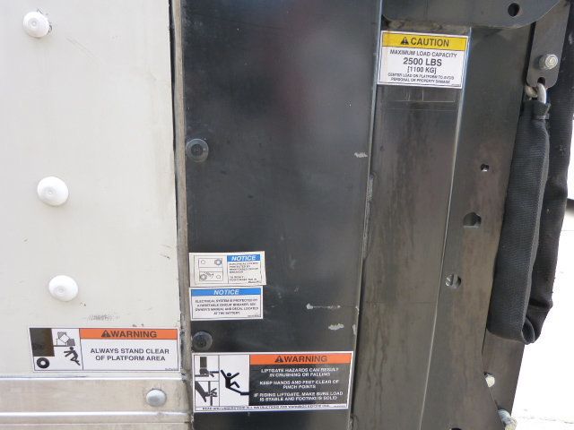 2020 Isuzu NPR HD 6.0L V8 GAS*DRW*"SUPREME" 16FT BOX*"PALFINGER" 2,500LB LIFTGATE! - 22957231 - 44