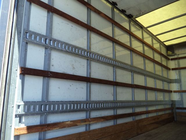 2020 Isuzu NPR HD Gas w/ 16ft Box Truck Dry Cargo Truck & Aluminum Liftgate - 23024725 - 23
