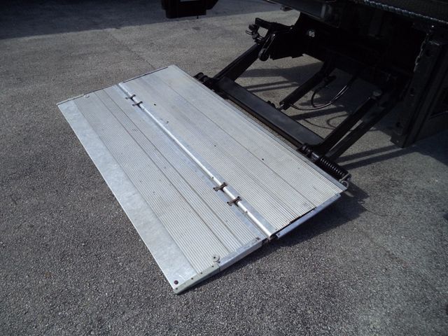 2020 Isuzu NPR HD Gas With 16ft Box Truck Dry Cargo Truck & Aluminum Liftgate - 22975925 - 27