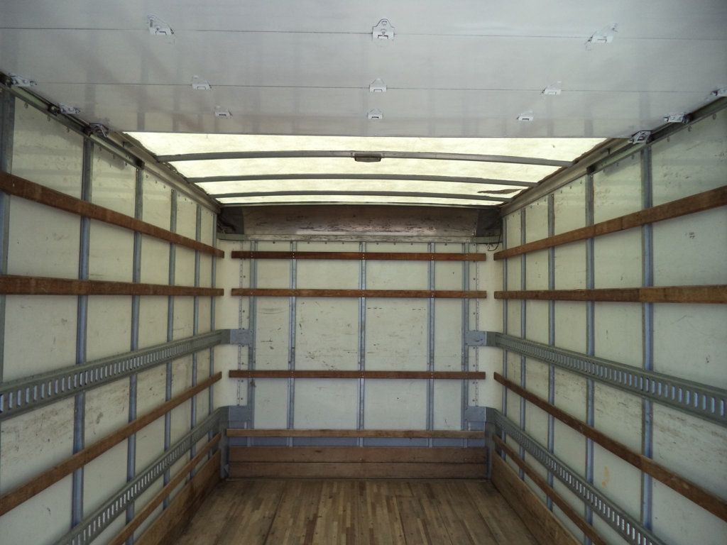 2020 Isuzu NPR HD Gas With 16ft Box Truck Dry Cargo Truck & Aluminum Liftgate - 22975925 - 32