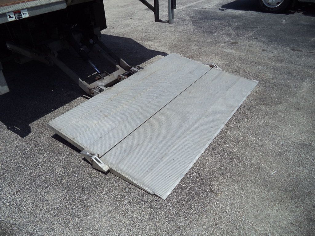 2020 Isuzu NPR HD Gas With 16ft Box Truck Dry Cargo Truck & Aluminum Liftgate - 23015887 - 26