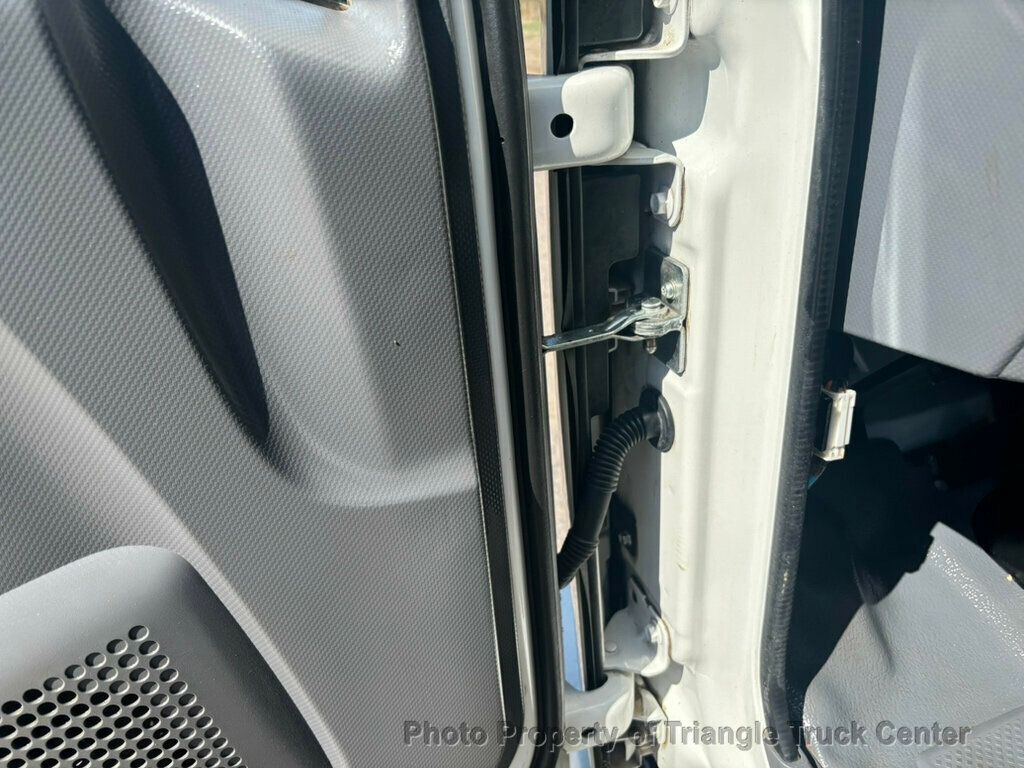 2020 Isuzu NPR-XDHD HEAVY SPEC 48k Miles! FINANCING! SUPER CLEAN UNIT! ALUMINUM RAMP! READY TO GO! - 22991259 - 16