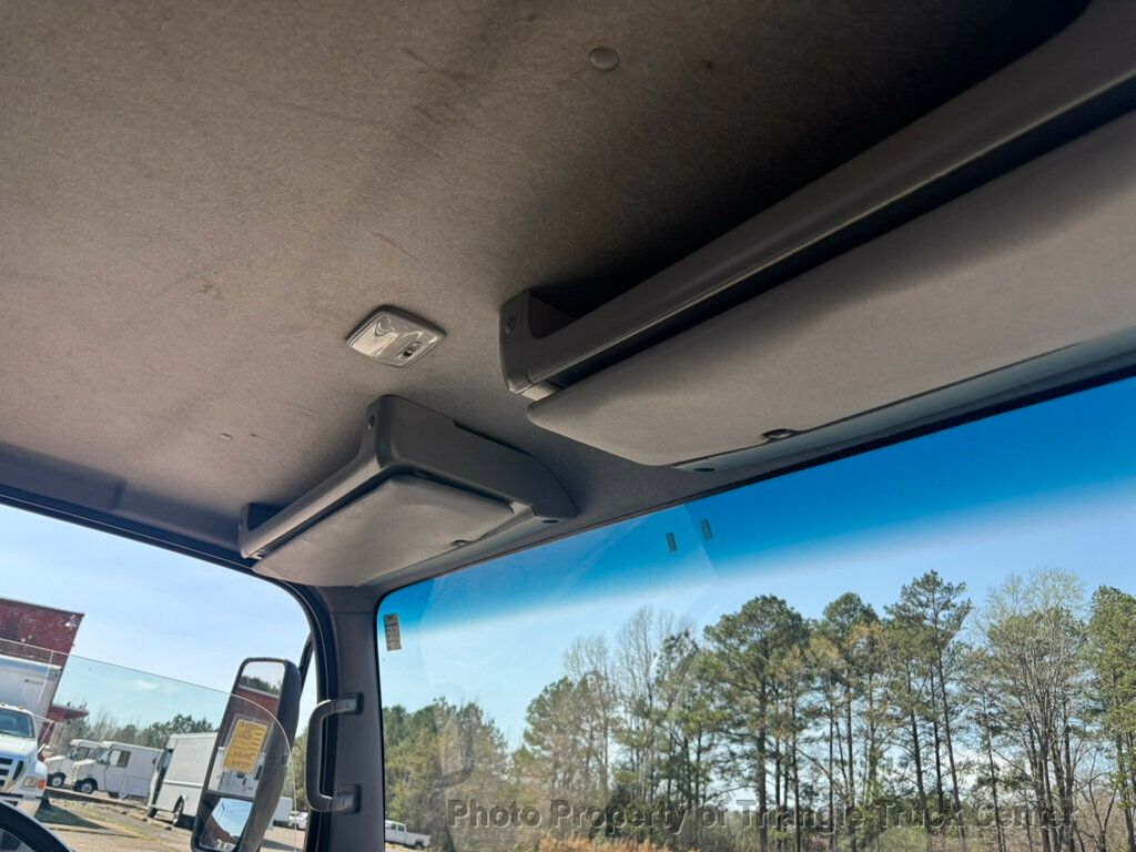 2020 Isuzu NPR-XDHD HEAVY SPEC 48k Miles! FINANCING! SUPER CLEAN UNIT! ALUMINUM RAMP! READY TO GO! - 22991259 - 34