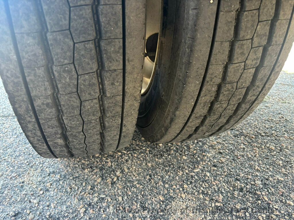 2020 Isuzu NPR-XDHD HEAVY SPEC 48k Miles! FINANCING! SUPER CLEAN UNIT! ALUMINUM RAMP! READY TO GO! - 22991259 - 42