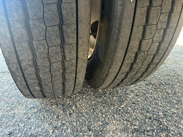 2020 Isuzu NPR-XDHD HEAVY SPEC 48k Miles! FINANCING! SUPER CLEAN UNIT! ALUMINUM RAMP! READY TO GO! - 22991259 - 42