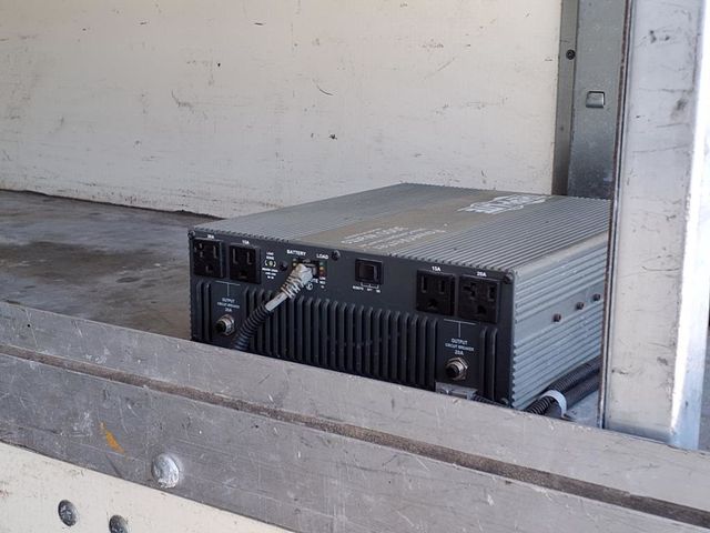 2020 Isuzu NQR 16' Contractor's Truck - 22966314 - 20