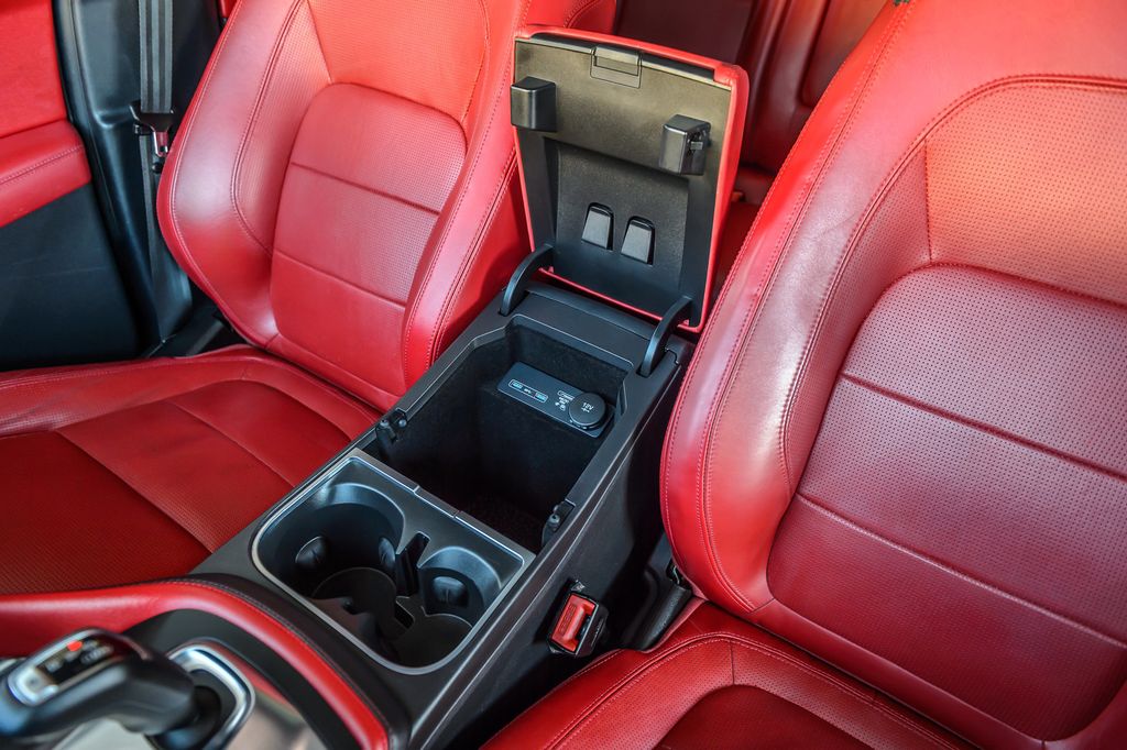 2020 Jaguar E-PACE E-PACE P300 AWD R-DYNAMIC HSE - NAV - BLUETOOTH - BACKUP CAM  - 23098475 - 32