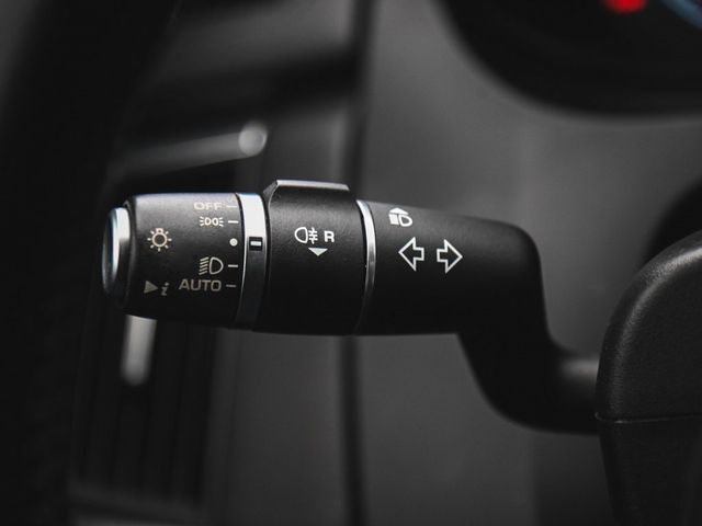 2020 Jaguar E-PACE SE - 22941212 - 24