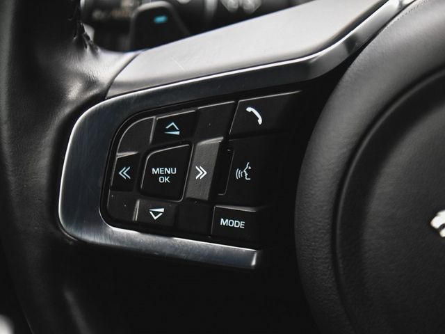 2020 Jaguar E-PACE SE - 22941212 - 25