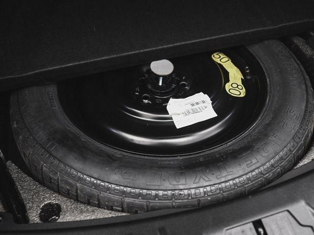 2020 Jaguar E-PACE SE - 22941212 - 37