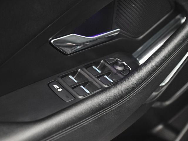 2020 Jaguar E-PACE SE - 22941212 - 8