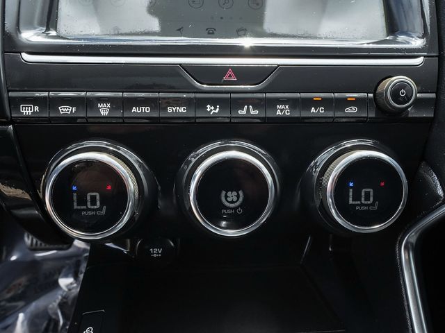 2020 Jaguar E-PACE SE - 23076809 - 25