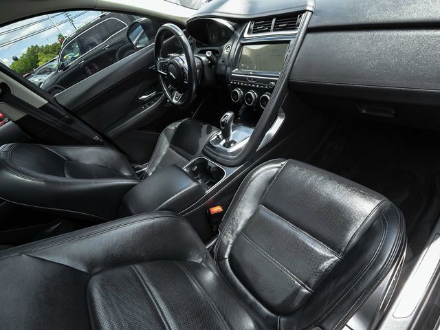 2020 Jaguar E-PACE SE - 23076809 - 41