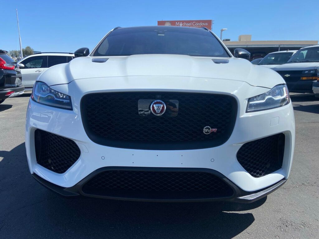 2020 Jaguar F-PACE SVR photo 11