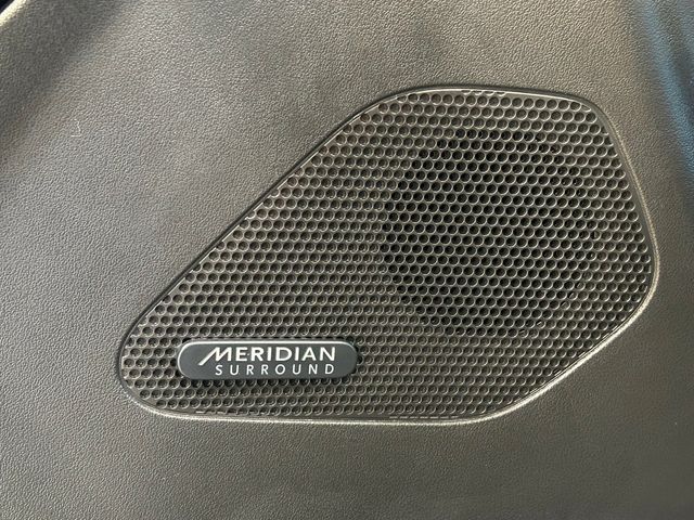 2020 Jaguar F-PACE 25t Checkered Flag Limited Edition AWD - 22909146 - 19