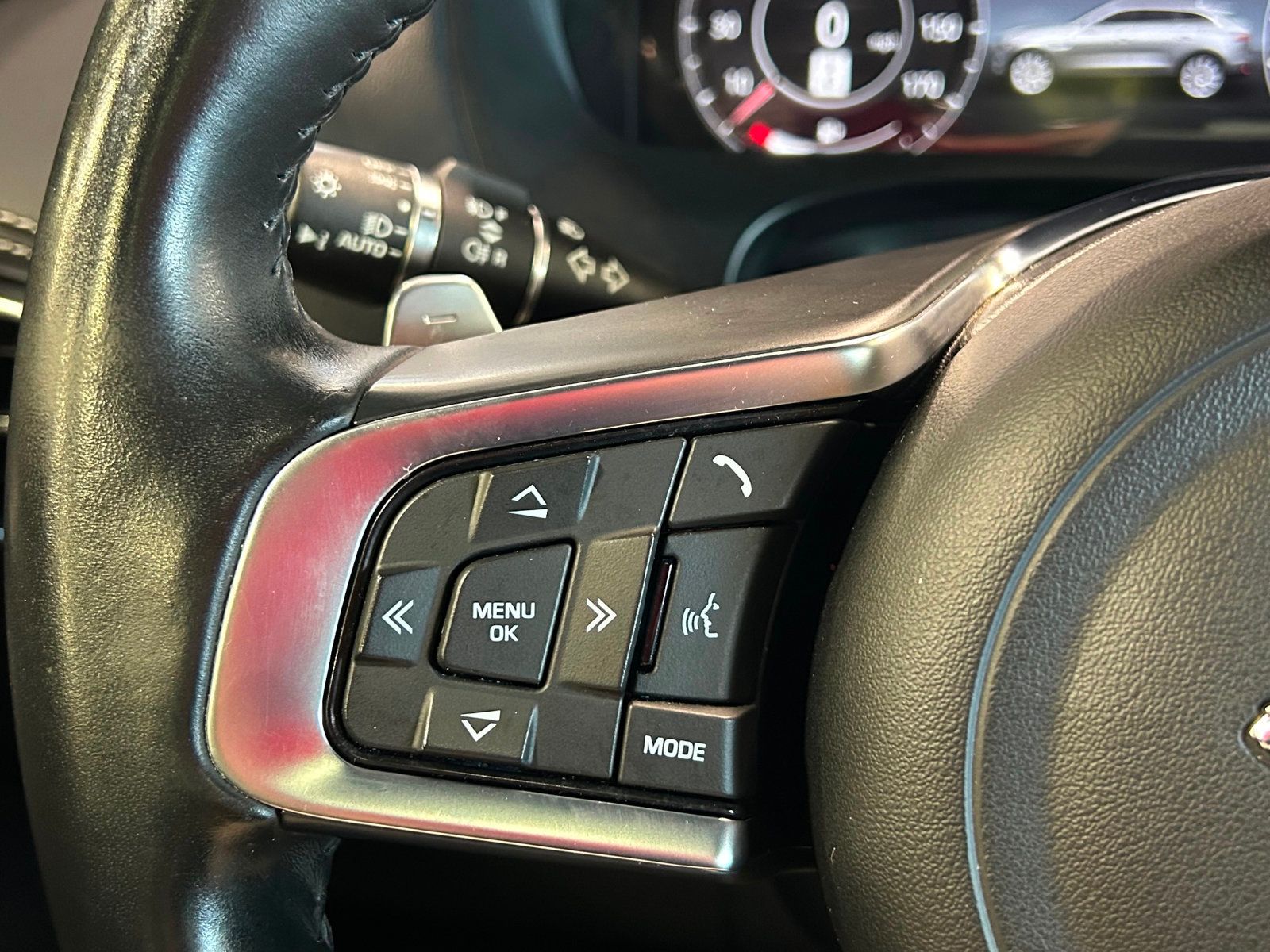 2020 Jaguar F-PACE Checkered Flag Edition photo 27