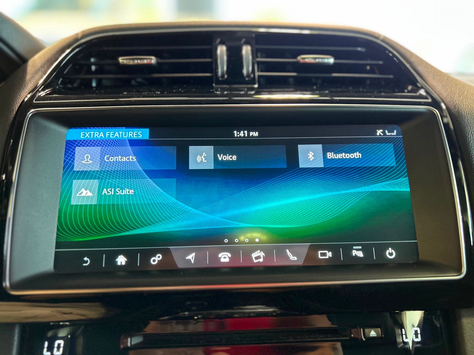 2020 Jaguar F-PACE Checkered Flag Edition photo 32