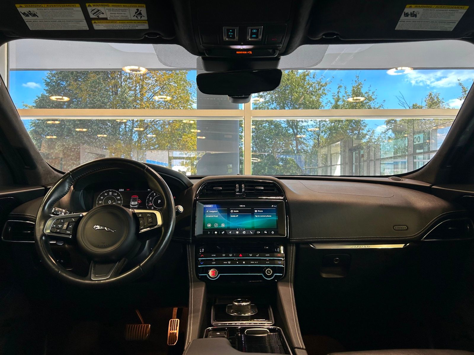 2020 Jaguar F-PACE Checkered Flag Edition photo 40