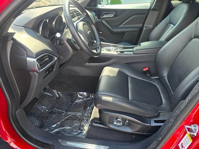 2020 Jaguar F-PACE 25t Premium AWD - 23014254 - 10