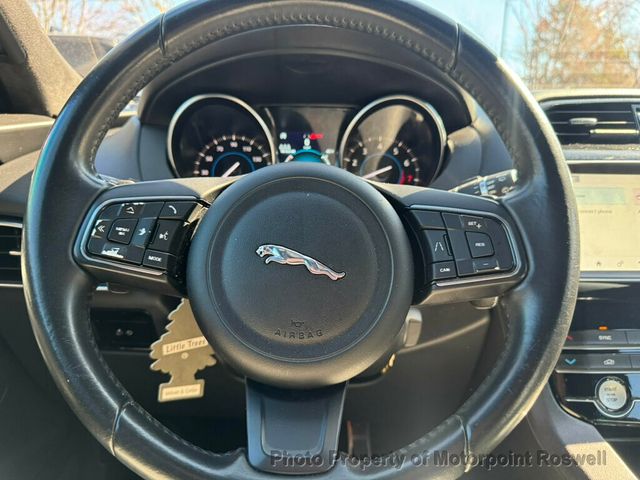 2020 Jaguar F-PACE 25t Premium AWD - 22785026 - 9