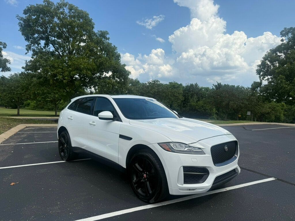 2020 Jaguar F-PACE Premium photo 2