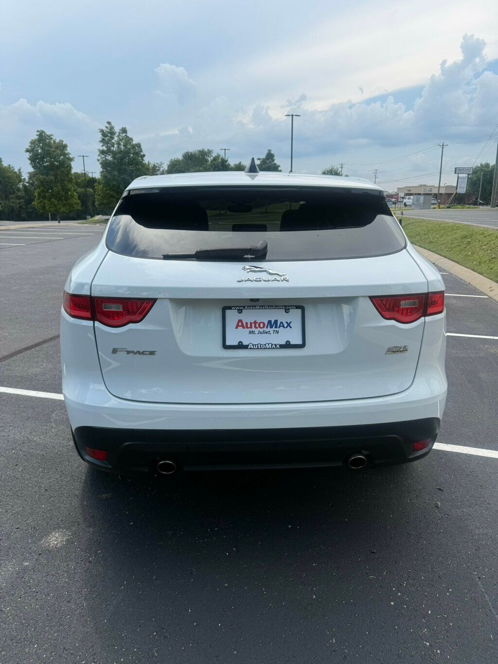 2020 Jaguar F-PACE Premium photo 4