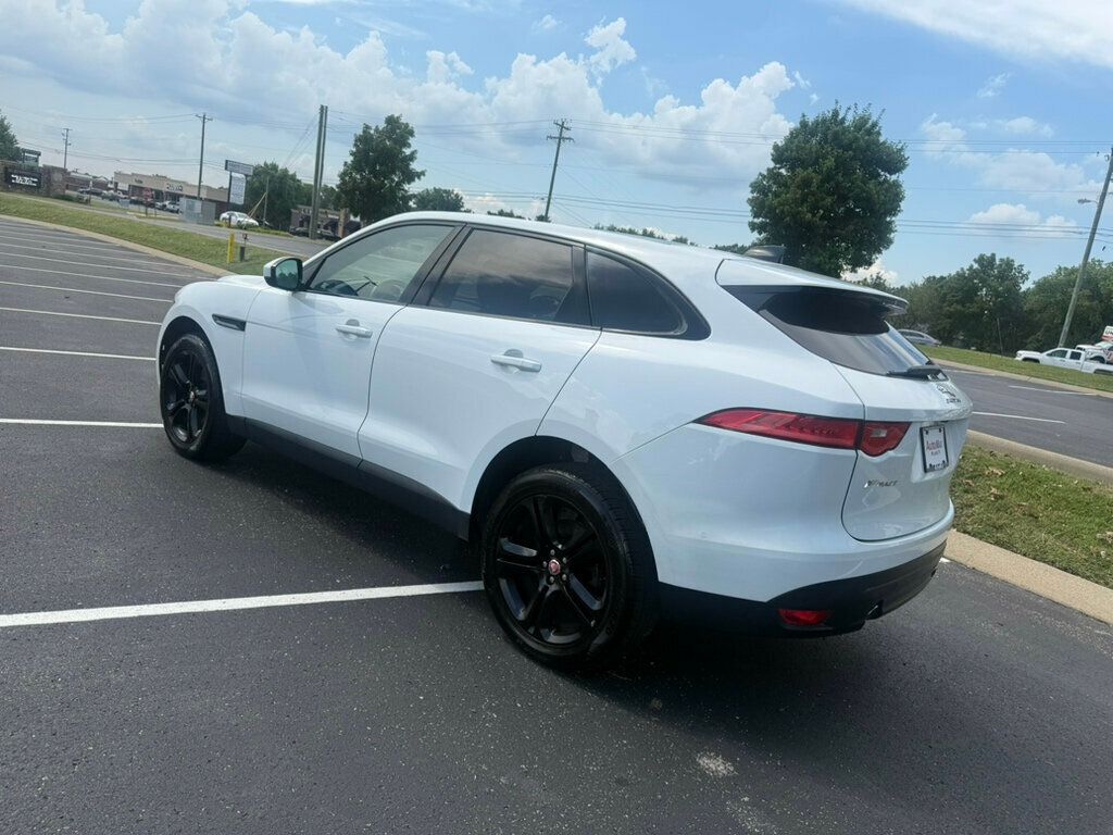 2020 Jaguar F-PACE Premium photo 5